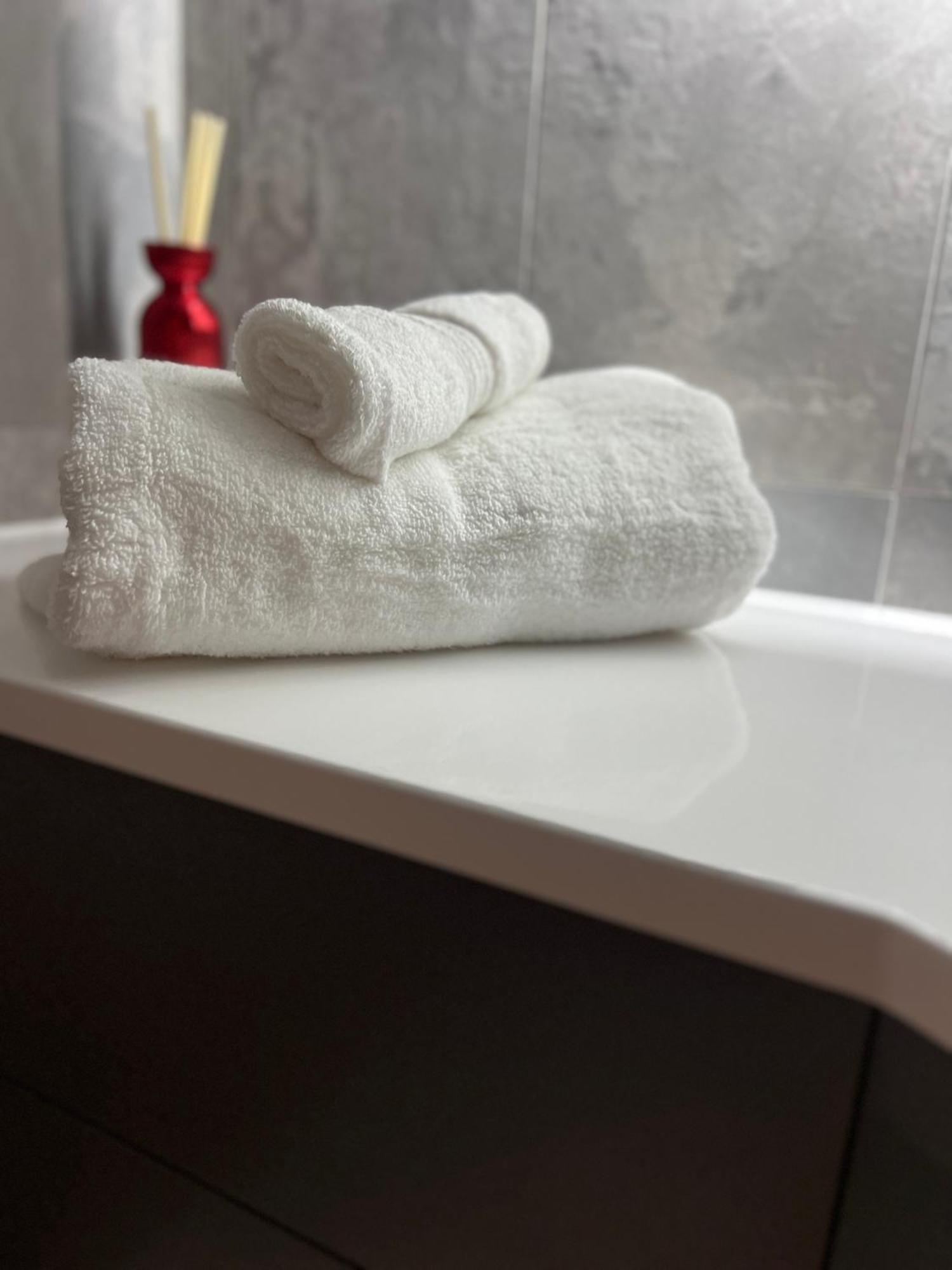 New Built Cosy Apartment Within Walking Distance Of Churchill Hospital Оксфорд Екстериор снимка
