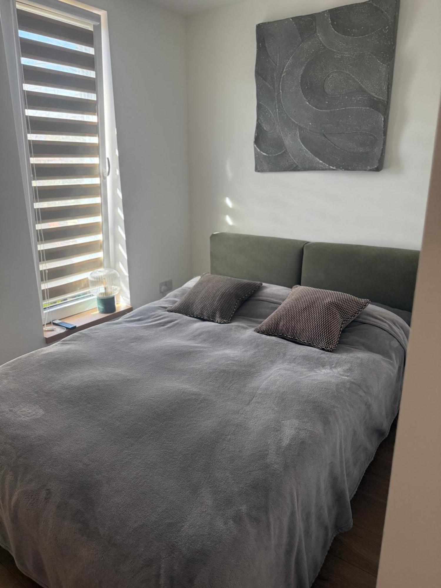 New Built Cosy Apartment Within Walking Distance Of Churchill Hospital Оксфорд Екстериор снимка